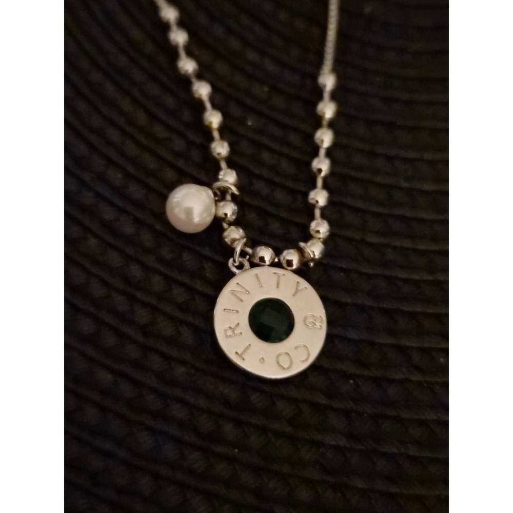 Trinity & Co Silver Tone Green‎ Stone Pearl Bolo Necklace Adjustable Chain